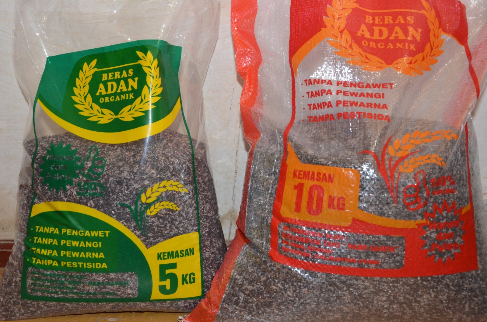 Produk beras adan dalam kemasan. (foto: istimewa)
